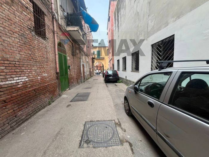 Appartamento bilocale in vendita in Vico Case Riccardi, Ponticelli, Napoli