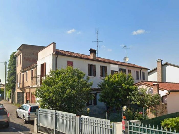 Appartamento trilocale in vendita in Via Rena, Centro, Cartura