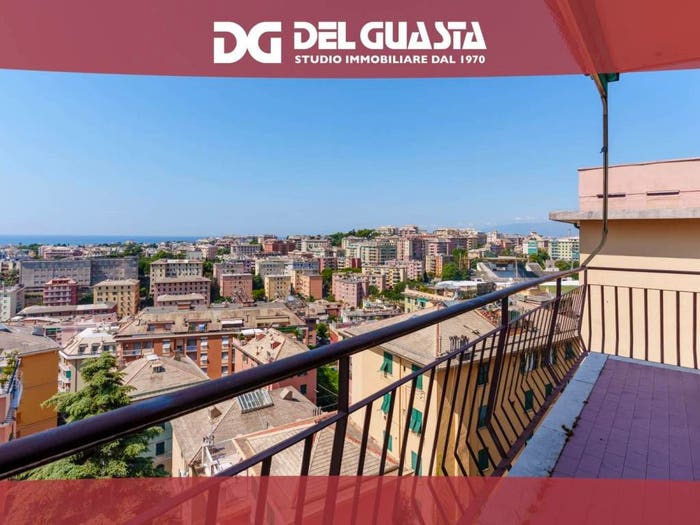 Appartamento con 6 locali in vendita in Via Borgoratti, Borgoratti, Genova