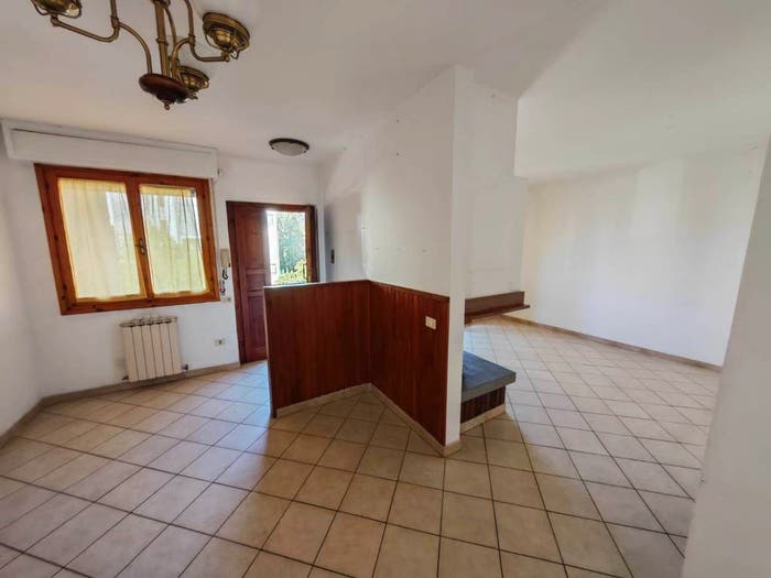 Appartamento quadrilocale in vendita in Città, Montevarchi