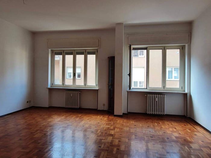 Appartamento con 5 locali in vendita in Via Carlo Emanuele III, Centro, Cuneo