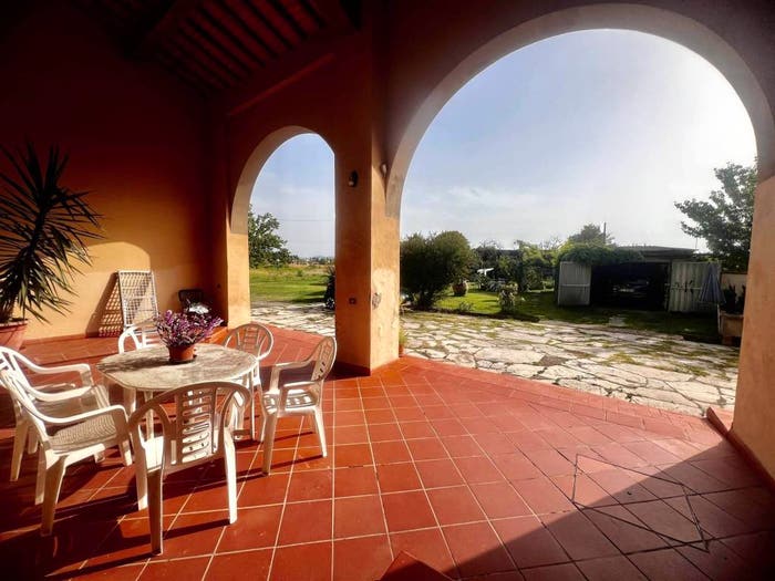 Casa con 6 locali in vendita in via castronella, Capalle La Villa Esselunga, Campi Bisenzio