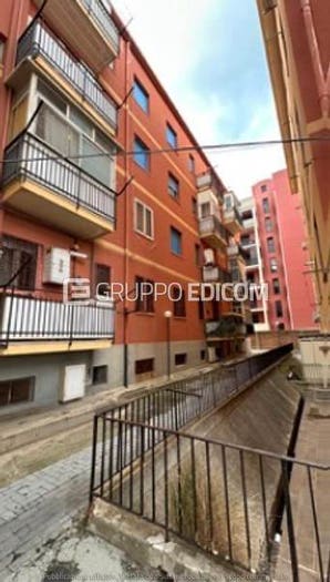Appartamento con 5 locali in vendita in Via del Carmine, Minissale, Messina