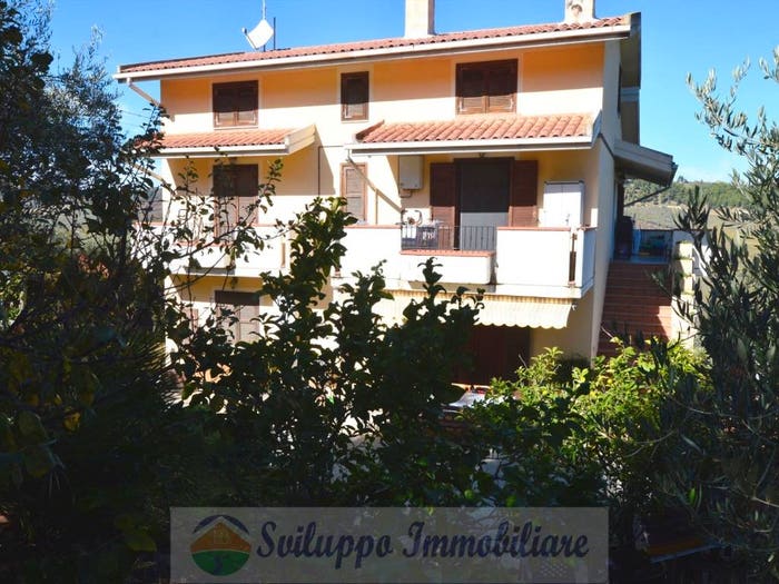 Casa con 6 locali in vendita in Monteprandone