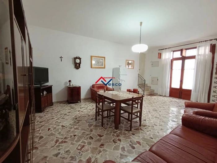 Casa con 6 locali in vendita in Via Amerigo Vespucci, Centro, Alcamo