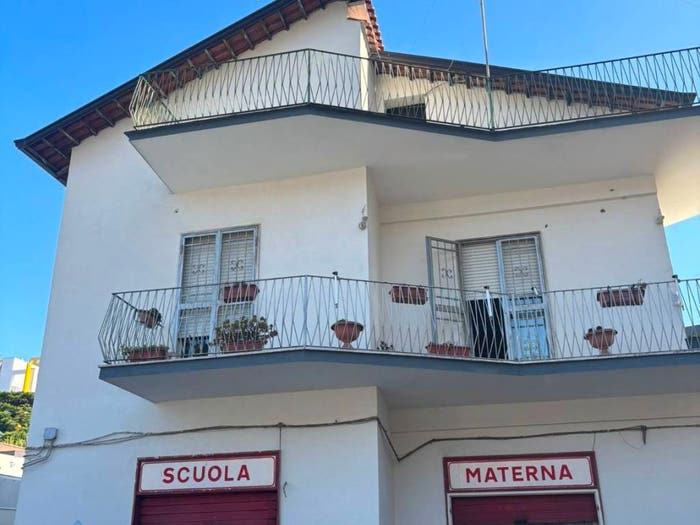 Casa con 6 locali in vendita in Viale della Libertà, Aversa