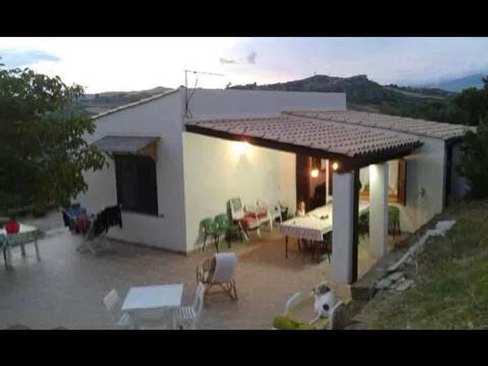 Casa bilocale in vendita in Contrada Marullo, Cianciana