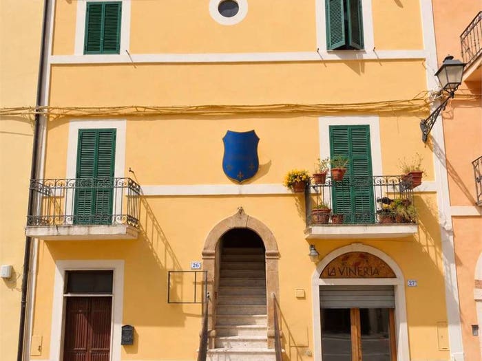 Case in Vendita e in Affitto - 2