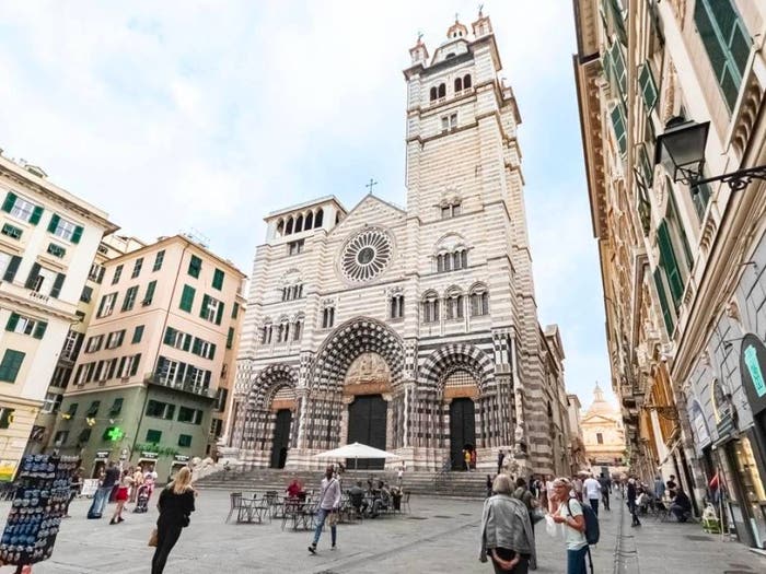 Appartamento quadrilocale in vendita in Vico Gesù, Molo, Genova