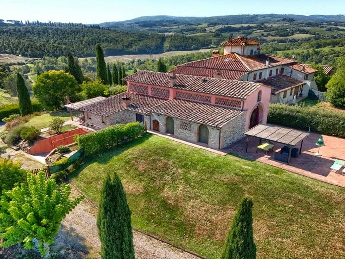 Casa con 6 locali in vendita in GXQWWF, Gambassi Terme