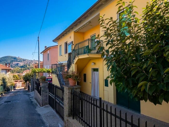 Appartamento trilocale in vendita in Strada della Lucciola, Narni Scalo, Narni