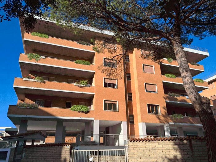 Appartamento bilocale in vendita in Via Montoggio, Torrevecchia, Roma