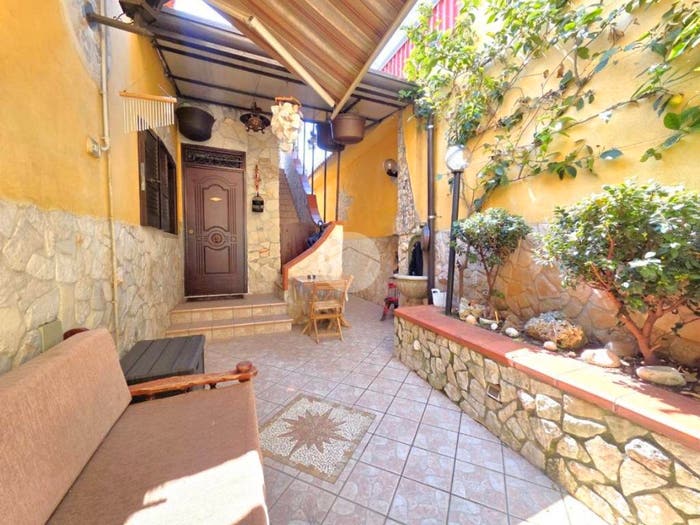 Appartamento bilocale in vendita in Via S Benedetto, Centro, Casoria