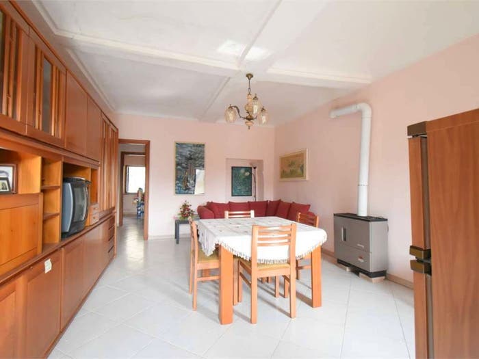 Appartamento trilocale in vendita in Reala, Corneliano d'Alba