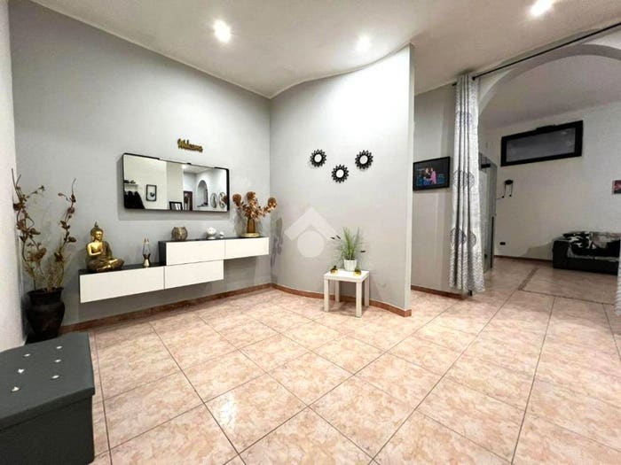 Casa con 5 locali in vendita in Via Manfredi Svevo, Mesagne