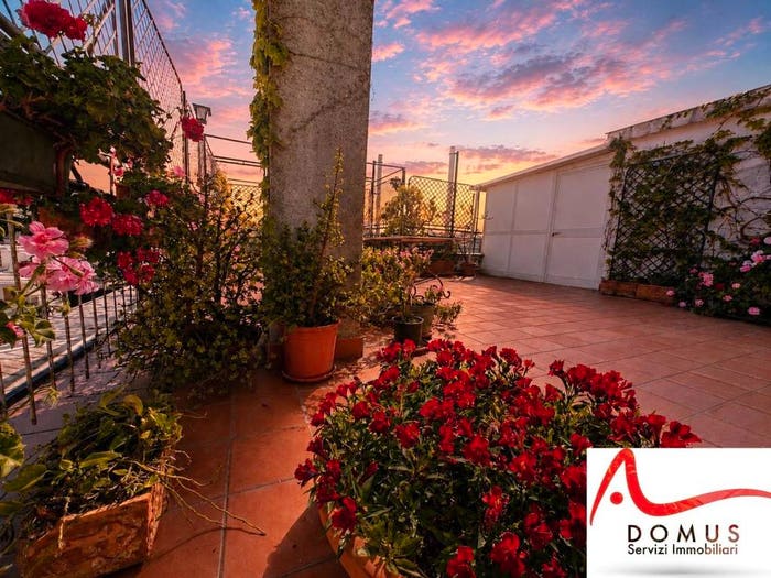 Casa con 6 locali in vendita in Via Giovan Battista Vaccarini, Libertà Villabianca, Palermo