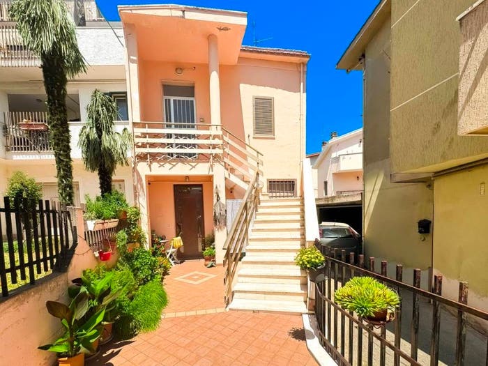 Appartamento bilocale in vendita in PIAZZA PAPA GIOVANNI, Villanova, Cepagatti