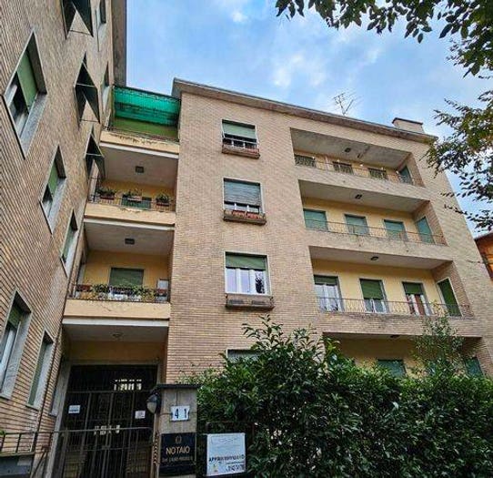 Appartamento con 6 locali in vendita in Corso Italia, Novi Ligure