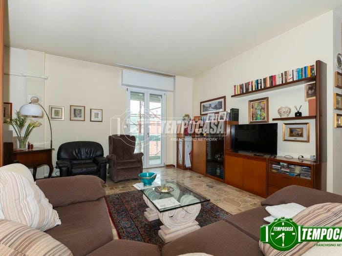 Appartamento trilocale in vendita in Via CARDUCCI, Centro, Opera