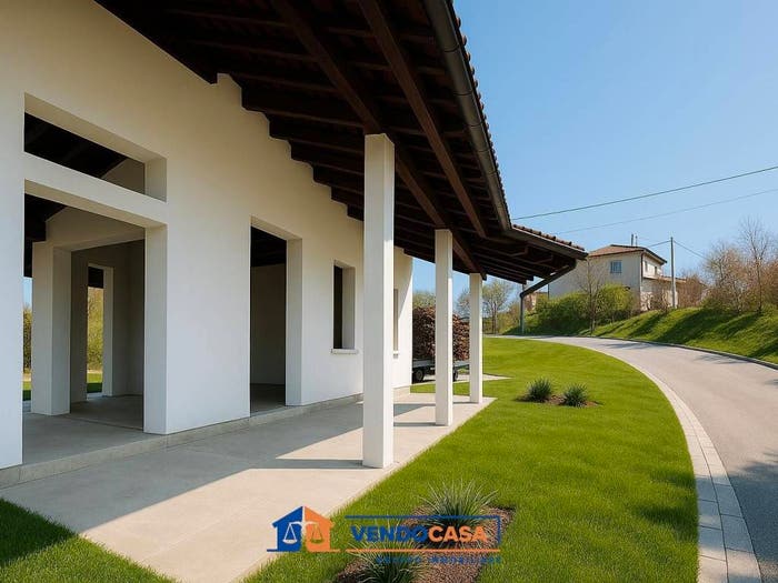 Casa in vendita in Frazione Garbazzola, Calamandrana