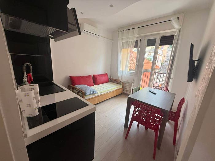 Appartamento bilocale in vendita in Via Torino, Laigueglia