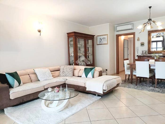 Casa quadrilocale in vendita in Via Pietro Nenni, Martignana di Po