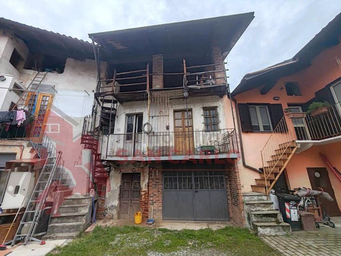 Casa bilocale in vendita in Via Giuseppe Mazzini, Centro, Nole