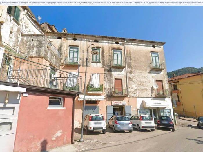 Appartamento con 6 locali in vendita in Via Giudice Mattei, Centro, Montecorvino Rovella