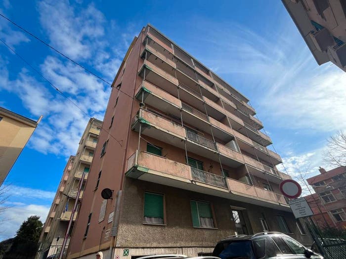 Appartamento trilocale in vendita in Via Sigismondo Muscola, Sestri Ponente, Genova