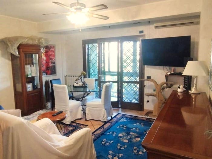 Casa quadrilocale in vendita in Via Michele Nau, Acilia, Roma