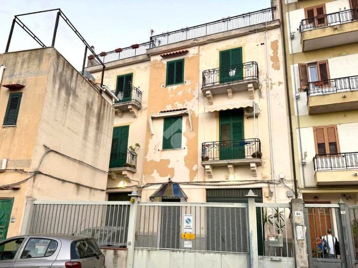 Appartamento trilocale in affitto in Via san ciro, Brancaccio, Palermo
