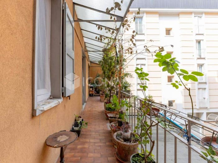 Appartamento con 6 locali in vendita in Via Francesco Reina, Argonne Corsica, Milano