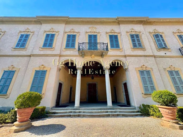 Appartamento quadrilocale in vendita in Via Andrea Appiani, Centro Storico, Monza