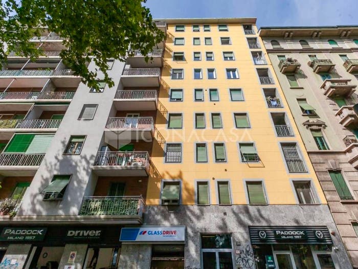 Appartamento trilocale in vendita in Viale Certosa, Ghisolfa Mac Mahon, Milano