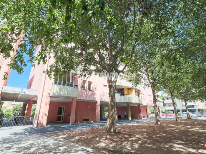 Appartamento quadrilocale in vendita in Via del Lupo, Grotta Rossa, Rimini
