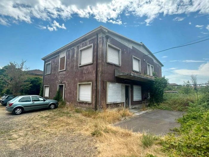 Casa con 6 locali in vendita in Via Milano, Giussago
