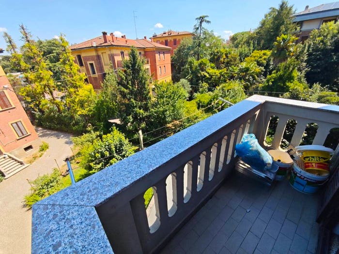 Appartamento trilocale in vendita in Via Filippo Argelati, Massarenti, Bologna