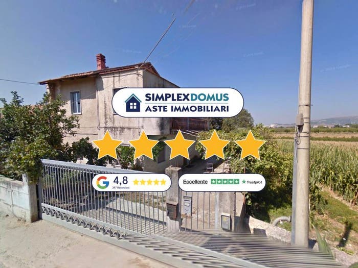 Appartamento trilocale in vendita in Contrada Ferfavone, Centro, Eboli