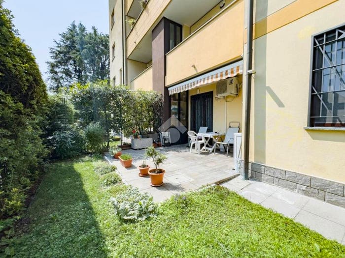Appartamento bilocale in vendita in Via giuseppe piermarini, Stazione, Lissone
