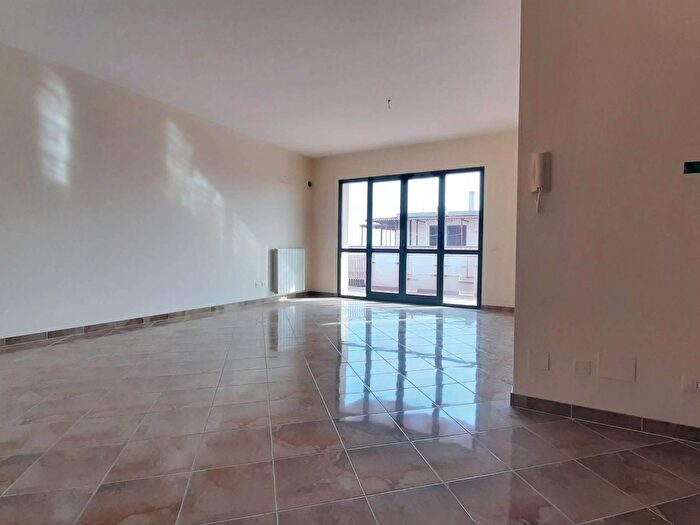 Appartamento quadrilocale in vendita in Via delle Gelsominaie, Siderno