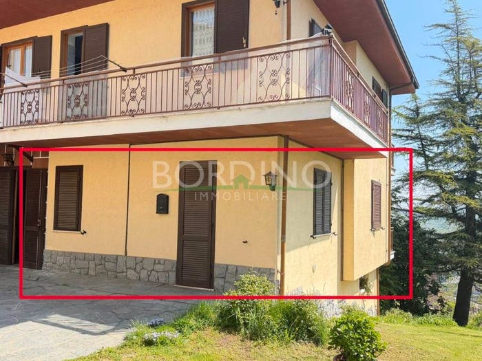 Appartamento quadrilocale in vendita in Via Guglielmo Marconi snc, Castellinaldo d'Alba