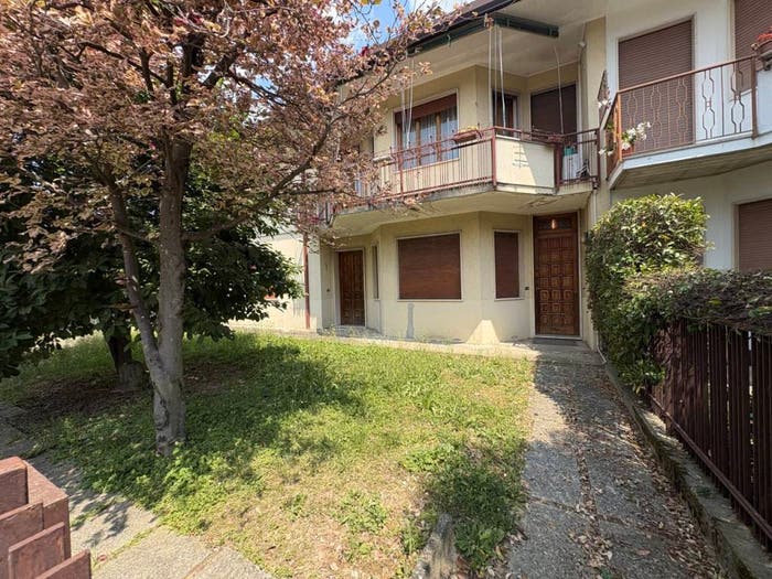 Appartamento trilocale in vendita in Via Miramonti, Centro, Torreglia