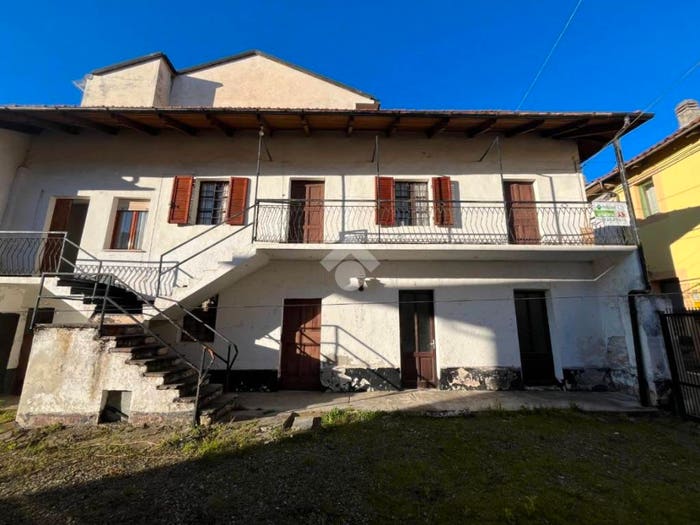 Casa con 5 locali in vendita in Via Adolfo Ghella, Colleretto Castelnuovo