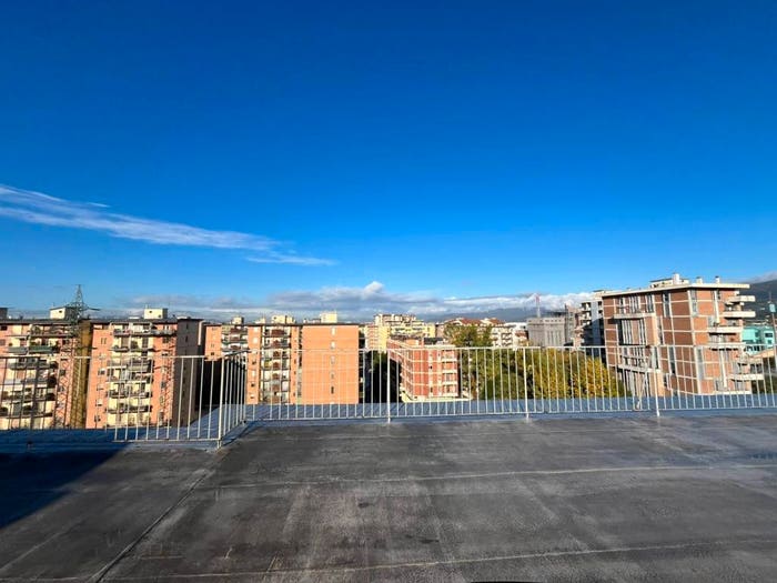 Appartamento con 6 locali in vendita in Viale Francesco Redi, Porta al Prato San Jacopino, Firenze