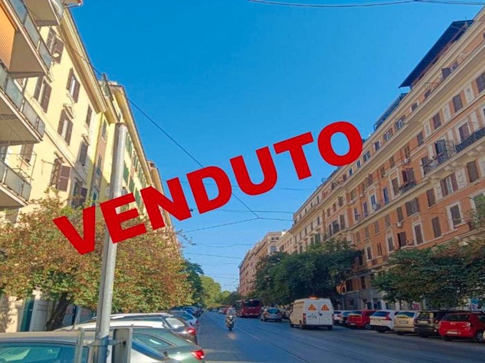 Appartamento quadrilocale in vendita in Via Statilia, Esquilino, Roma