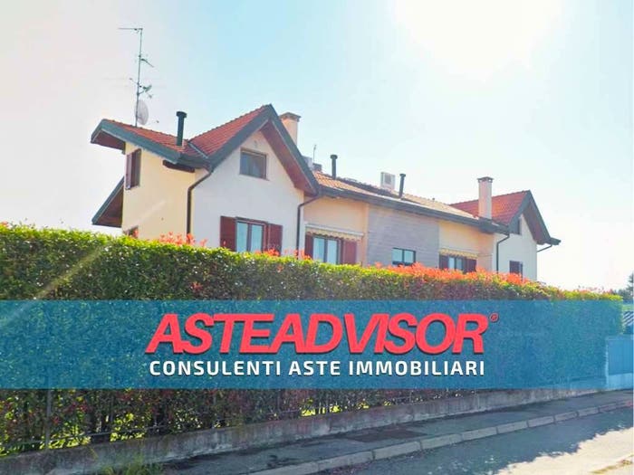 Appartamento con 6 locali in vendita in Via Wolfgang Amadeus Mozart, Buscate