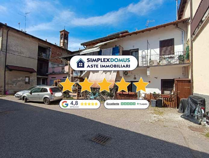 Appartamento bilocale in vendita in Via Piave, Bareggio
