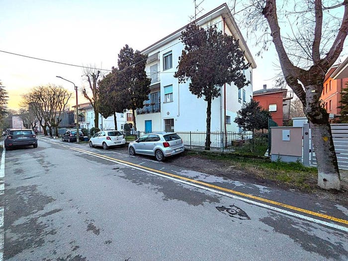 Appartamento trilocale in vendita in Vía Marzo, Centro, Nonantola