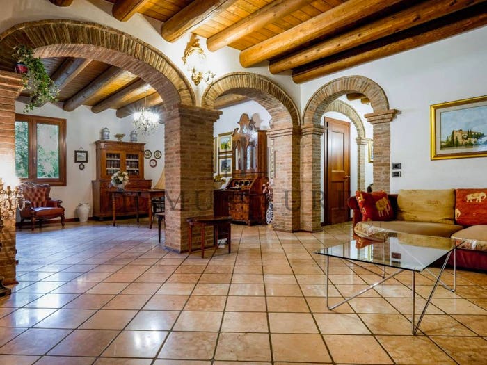 Casa con 6 locali in vendita in Cologna Veneta