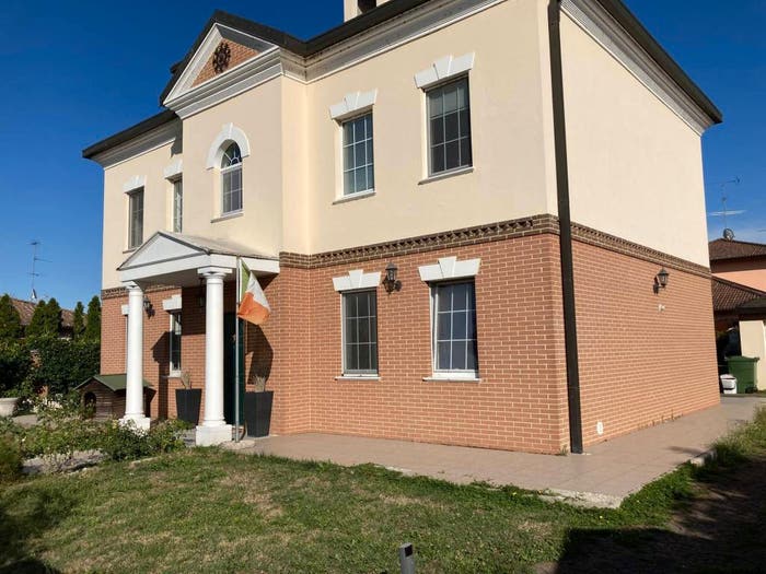 Casa con 5 locali in vendita in Via Roma, Castello d'Agogna